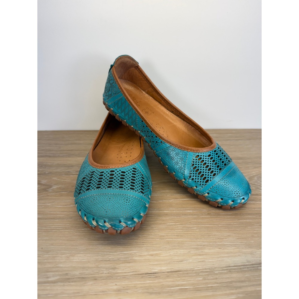 Spring Step Kenyetta Flats‎ Turquoise Laser Cut Leather Boho Chic EU 38 US 7.5-8